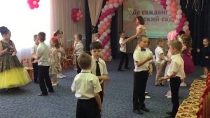 Барбарики - Друзья. Если друг не смеётся, ты включи ему солнце