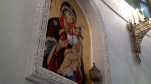 Вечернее богослужение с великим славословием. Акафист Пресвятой Богородице