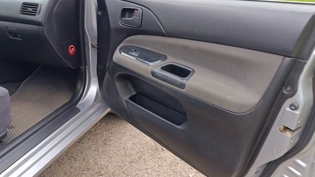 MITSUBISHI LANCER 9 2004г.в. 1.6л - МКПП ОЧЕНЬ ХОРОШЕЕ СОСТОЯНИЕ
