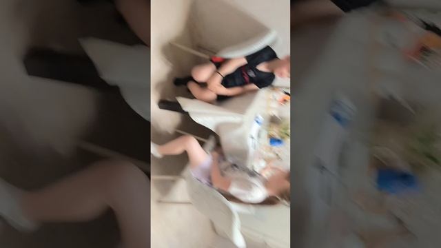 прятки от духа Эмили 🦋😭💯 смотреть онлайн