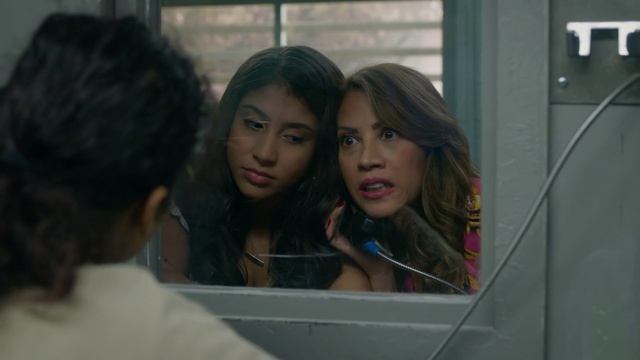 Оранжевый — хит сезона 7 сезон 5 серия «Депортация меньшинства» (сериал, 2019)