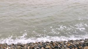 Море штормит, шум волн