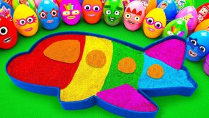 Делаем плоскую ванну с радужным блеском, смешивая СЛИЗЬ с глиной Mystery Eggs