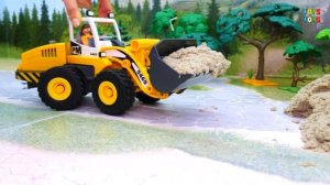 Пожарная машина Школьный автобус Самосвал Трактор Эвакуатор  -  игрушечное видео