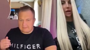 РАЗВАЛИЛА СЕМЬЮ ТЕПЕРЬ РЕВЕТ
