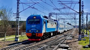 ЭП2К-178 с поездом «Аврора» Москва - Санкт-Петербург, следует через станцию Ушаки.