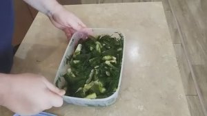 Остренькие Малосольные Огурцы за 10 минут Вкусный простой и быстрый рецепт!