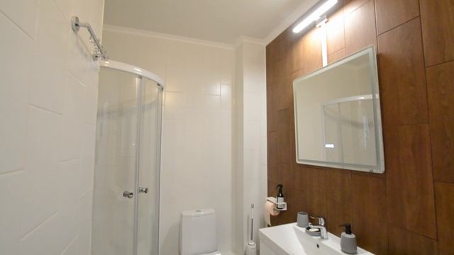 №12798883 Россия, Санкт-Петербург, проспект Большевиков, 68