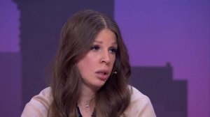 «Дыры по всему лицу и плохо пришитые уши»: хирург-мошенник изуродовал лицо девушки во время операции
