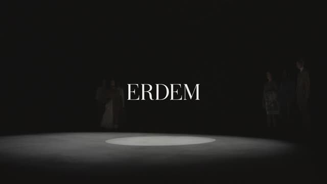 Показ женской коллекции Erdem осень-зима 2021-2022