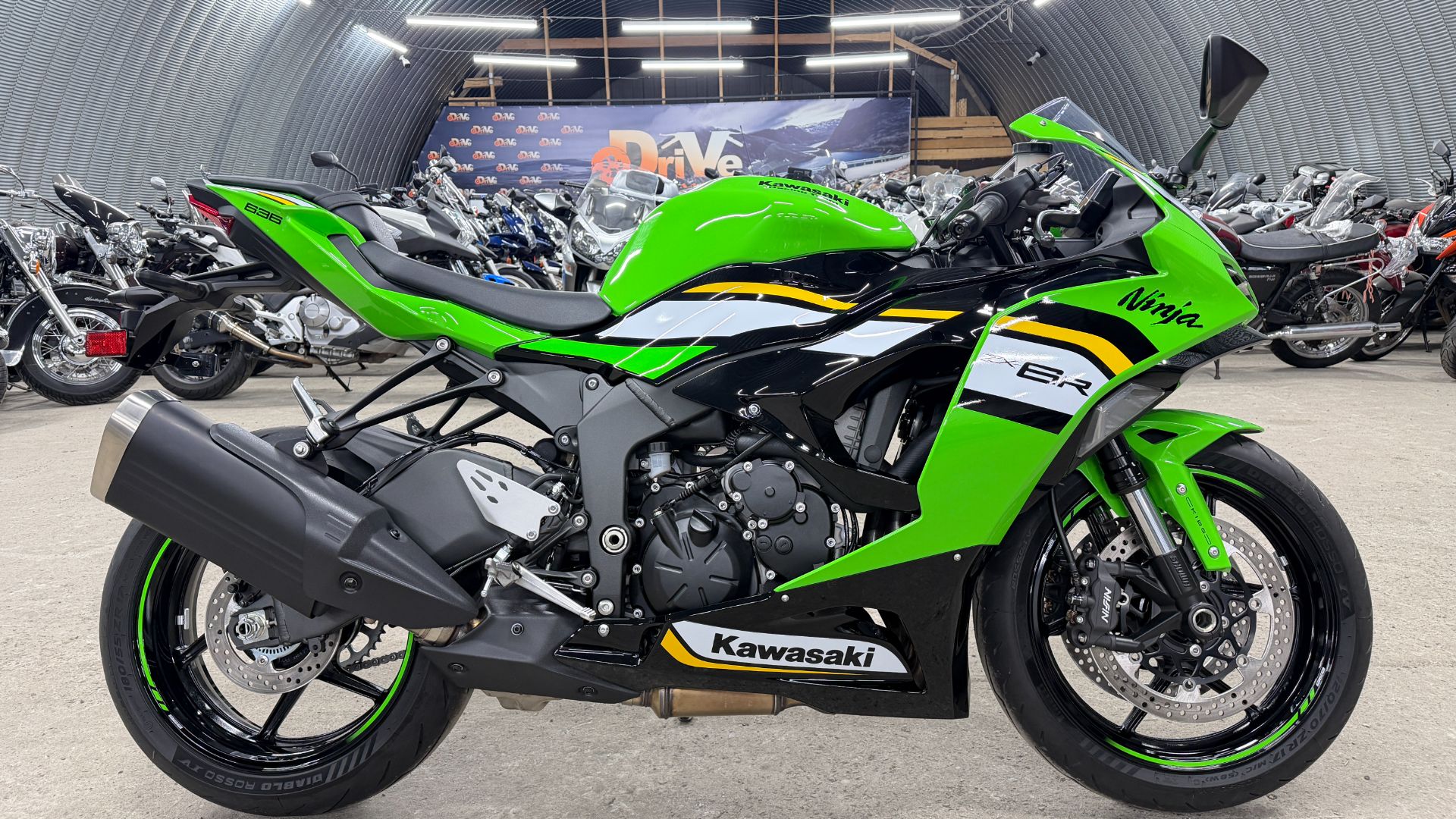 Обзор Kawasaki ZX-6R |В НАЛИЧИИ| смотреть онлайн