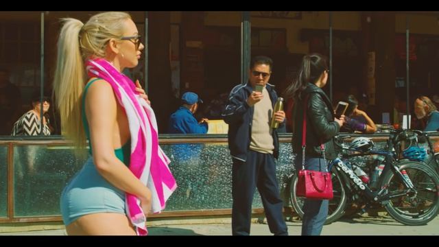 Big Booty Butt Cheeks (Music Video) - Jumbotron смотреть онлайн