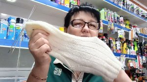 Понемногу вяжу))Заварила синий чай!