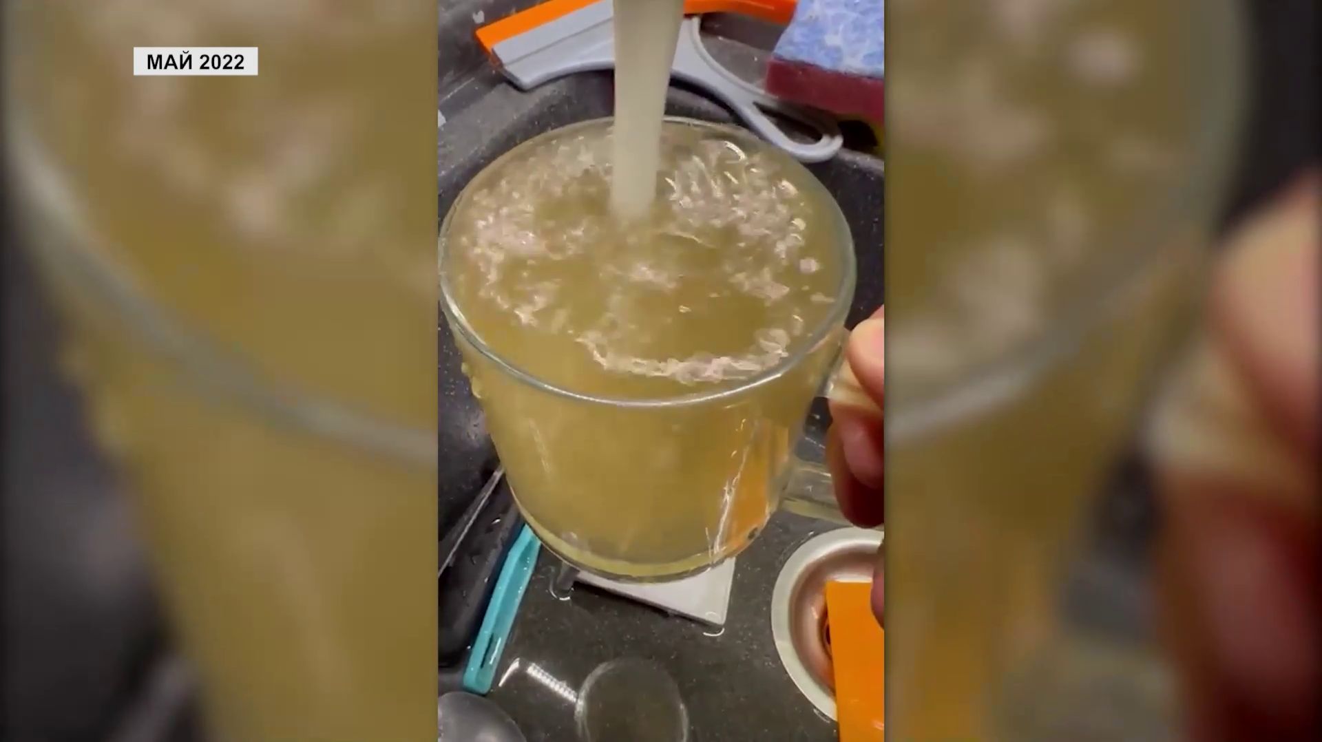 ЧЁРНАЯ ВОДА ИЗ КРАНОВ: КРАСНОЯРЦЫ ПЛАТЯТ ДОРОЖЕ, А ПЬЮТ ОПАСНУЮ СМЕСЬ