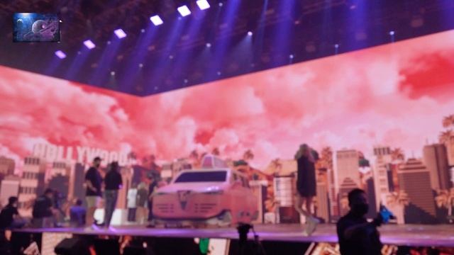 TWICE : Мир за один день.....МИНИ ВИДЕО В 4К!!! смотреть онлайн