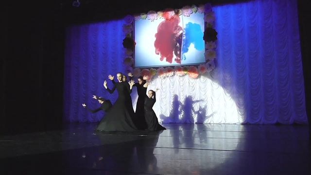 Виктория-Коновалова-на-отчётном-концерте-Ирины-Коробовой-в-ДК-Воровского-Конаково-13.05.2018 смотреть онлайн