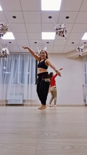 BELLY DANCE CLASS | ТАНЦЫ ЖИВОТА. КЛАСС ВОСТОЧНОГО ТАНЦА #bellydance #тренер #video #восточныетанцы