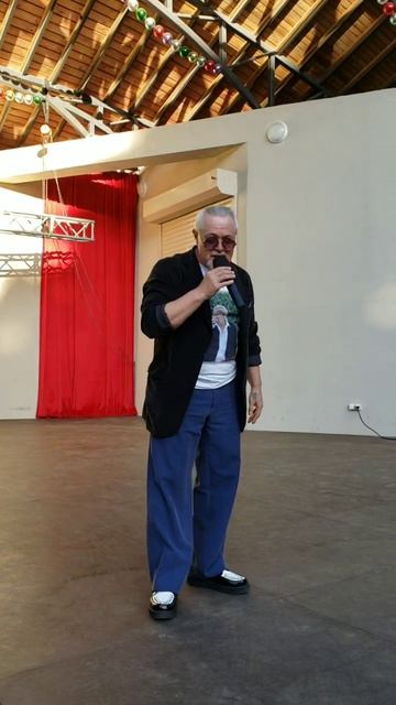 20260523 Песня Я вам хочу сказать что я ничей не прячьте от меня своих очей Юрий Строев парк г Орёл