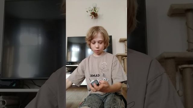 Распаковка мини-штатива!!! смотреть онлайн
