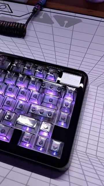 Showcasing the Kiiboom Phantom 81 lite 🖤The RGB effect is mesmerizing 😮