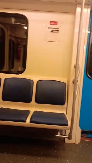 Метро из Москвы