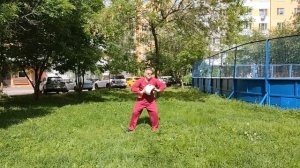 Упражнения с шаром Тайцзи весом 1.1 кг