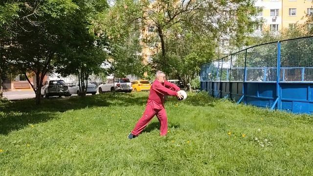 Упражнения с шаром Тайцзи весом 1.1 кг (12)