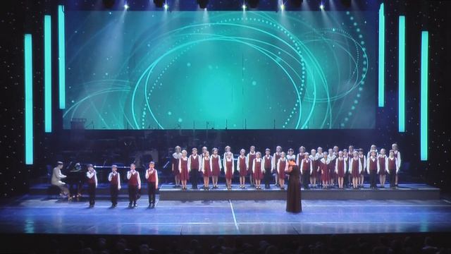Сводный хор младших классов ДШИ «Гармония» — «Песня о дорогах» (из оперы «Цветное молоко») 🎵👧🧒