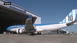 Аргентина представила самолет Airbus, созданный по мотивам образа Месси, для защиты титула чм