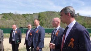 Не жили хорошо, не стоит и начинать