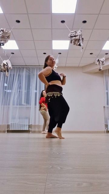 BELLY DANCE CLASS | ТАНЦЫ ЖИВОТА. КЛАСС ВОСТОЧНОГО ТАНЦА #bellydance #тренер #video #восточныетанцы