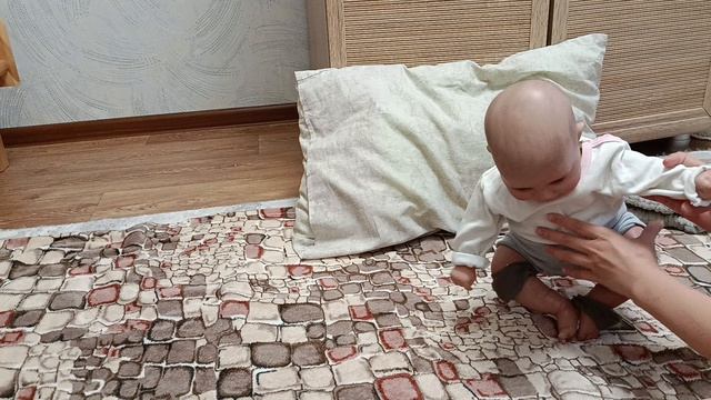 VLOG: тренировка реборна Эмилии по танцам! 🫶🏼 *готовимся к отчётному концерту* смотреть онлайн