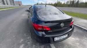Опель астра 2013