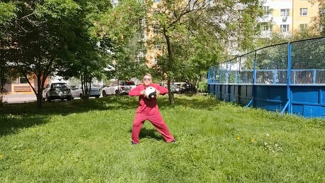 Упражнения с шаром Тайцзи весом 1.1 кг (4)