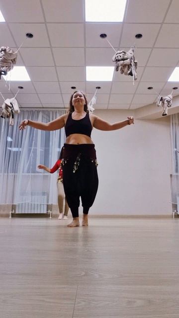 BELLY DANCE CLASS | ТАНЦЫ ЖИВОТА. КЛАСС ВОСТОЧНОГО ТАНЦА #bellydance #тренер #video #восточныетанцы