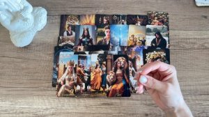 ТАРО РАСКЛАД | МЫСЛИ О ВАС ЗАГАДАННОГО ЧЕЛОВЕКА 💭👸🏼🤫🌸🍒