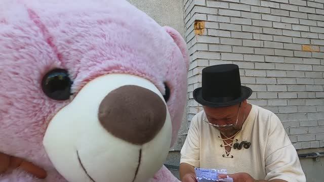 Вальдемар 25. 20 серия. Одна спешит в кровать
