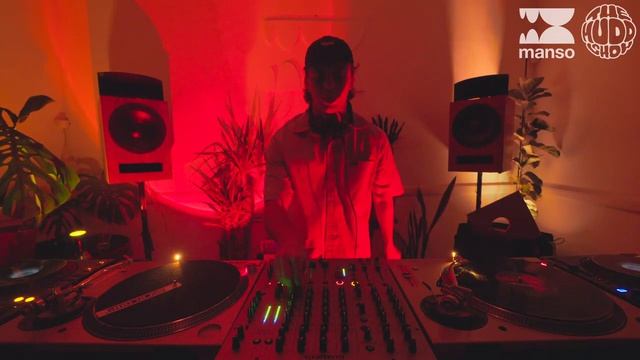Lucas Romero @ themuddshow x Manso Club смотреть онлайн
