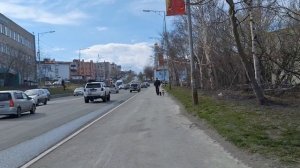 Переломаны деревья в нашу снежную зиму. Виды города.