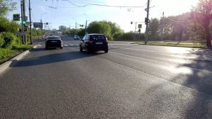 1000013298.mp4.  « Пьяненькие девочки...шатаются...