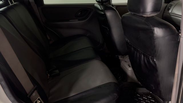 Ford Escape смотреть онлайн