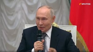 «Троекратное ура» в честь героев и военнослужащих прозвучало в Кремле
🫡🫡🫡