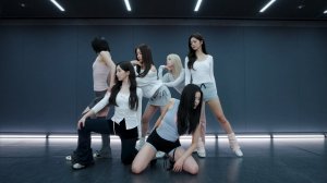 NMIXX 'Crescendo' Dance Practice