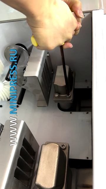 Minipress.ru Фармацевтическое термоформовочное оборудование смотреть онлайн