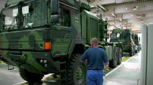 Rheinmetall HX81: Процесс производства бронированного грузовика MAN. Тур по оборонному заводу НАТО.