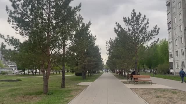 А давай возьмём билеты в Париж.Комсомольский проспект. Красноярск смотреть онлайн