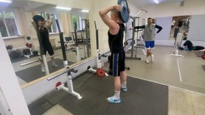 Обучение новым упражнениям для молодого поколения