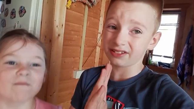 стрим смотреть онлайн