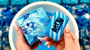 💦 Раздавливание гимнастического мела в воде 💦 мыльные коробочки с блёстками 💙 необычно залипатель