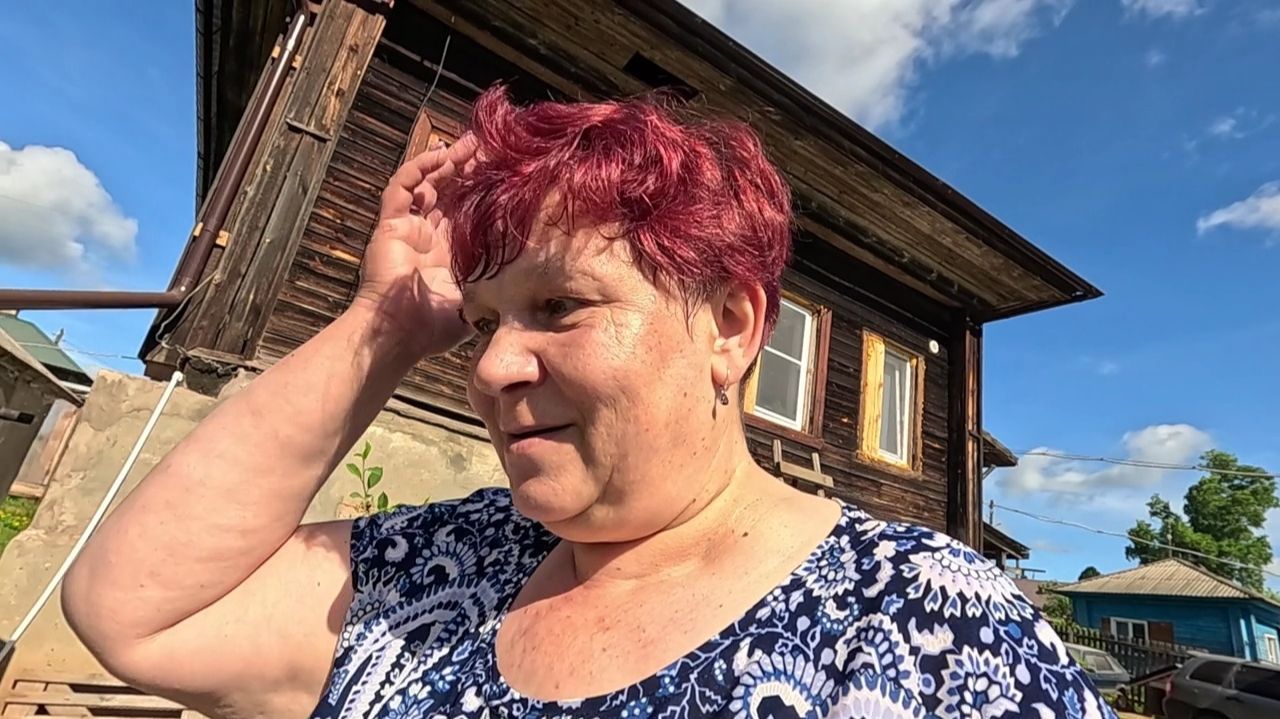 Я в ужасе... Так бы по рукам и надавала..
